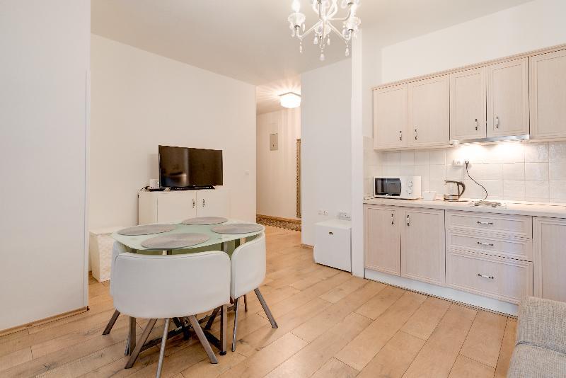 Temple Luxury Apartments & Rooms Сплит Екстериор снимка